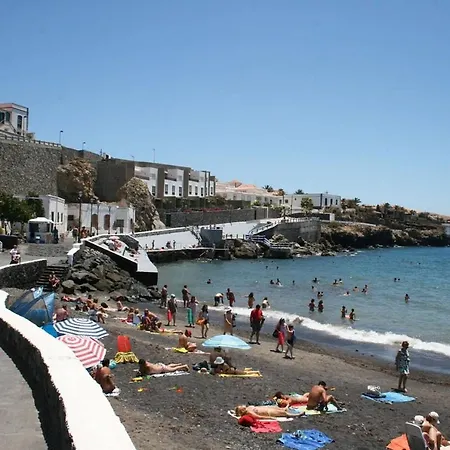 En Residencial Cary 2. Apartamento