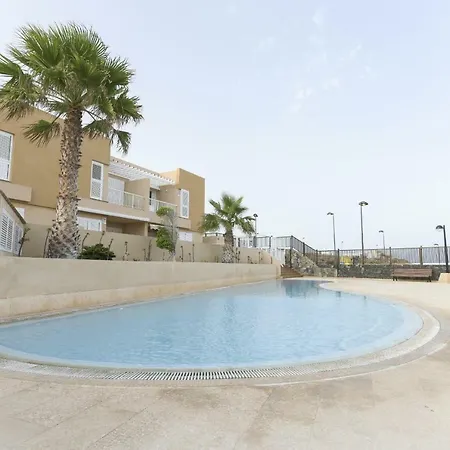 En Residencial Cary 2. Appartement *